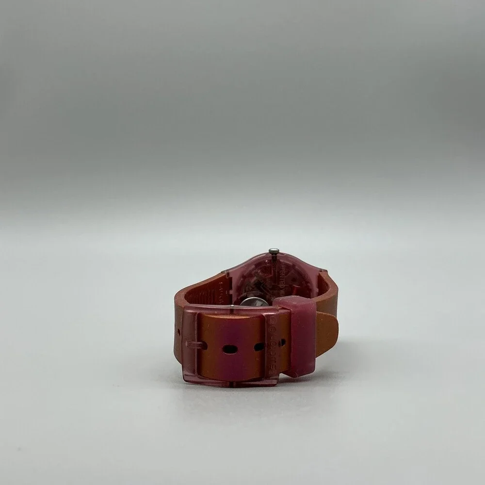 Swatch Sneaky Peaky Womens Watch 34mm Purple Dial Day Date Swiss New Battery